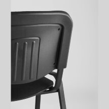 Стул Stool Group Изо ( iso ) черный для посетителей и конференц залов, изгиб под спину, пластиковые опоры