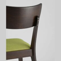 Комплект из четырех стульев Stool Group TOMAS мягкое салатовое сиденье деревянный каркас из массива гевеи