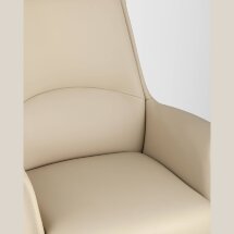 Компьютерное кресло TopChairs TopChairs Viking офисное бежевое обивка экокожа, металлический каркас